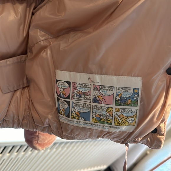 Moncler Velvet Pink Bomber - Picture 4 of 8